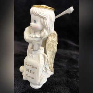 Vintage Heavenly Thoughts White Angel Guardian Of The Green Collectible Figurine